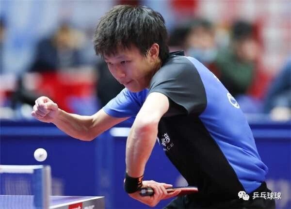 不光是手腕, 正确, 由专业医生 不光是手腕, 正确, 由专业医生